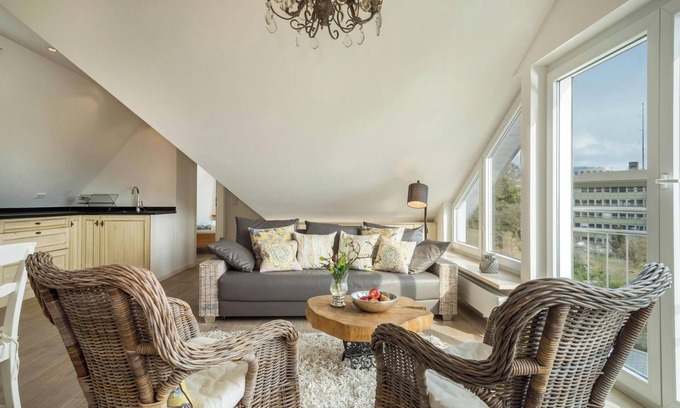 Waggershausen Apartment | Luxurious Apartment "House See- and Säntisblick" DG With Wi-Fi