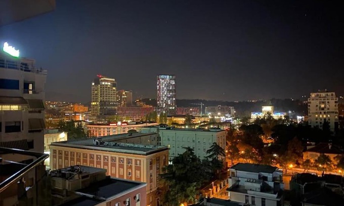 Blloku Apartment | Luxurious Apartment with Panoramic Views in Tirana