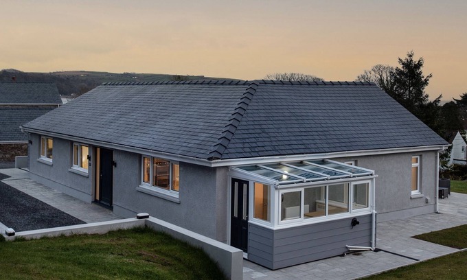 Llansteffan House | Luxurious Coastal Retreat in Wales