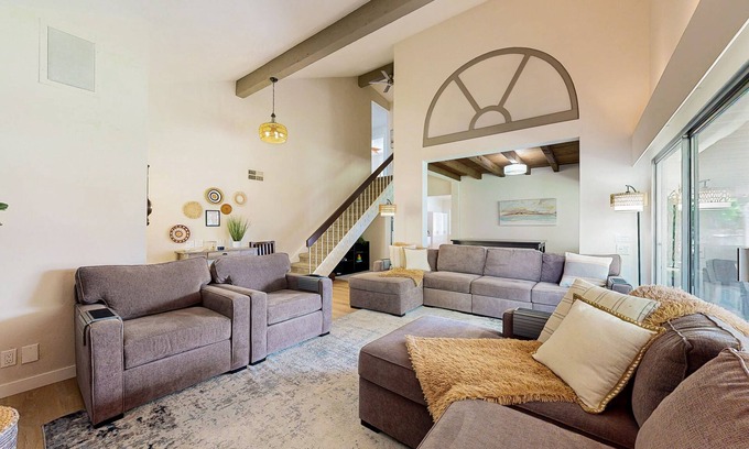 Mission Viejo House | Luxurious home w/private pool, spa, grill & foosball - A/C , free WiFi - dogs ok