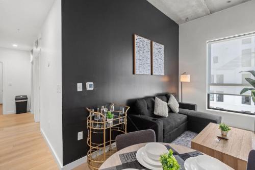 Charlotte Apartment | Luxurious King 2BR Suite in South End Charlotte!