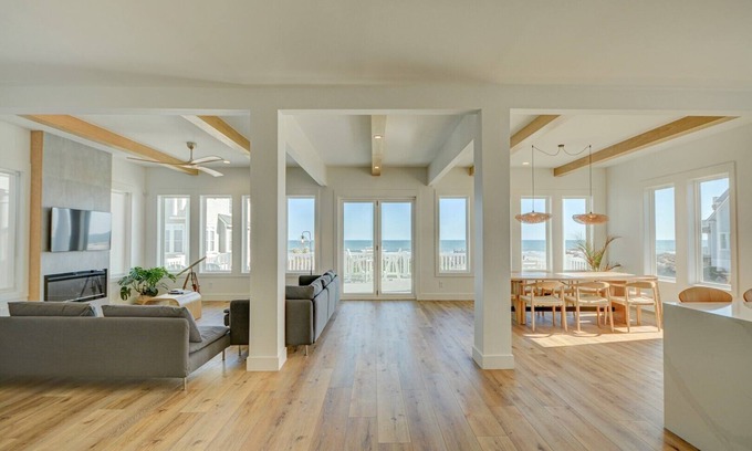 North Topsail Beach House | Luxurious Oceanfront Home - Dog Friendly - Community Pool & Beach Access