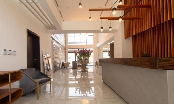 East Legon Apartment | Luxurious oasis with stunning views, ideal for your family in the heart of Accra
