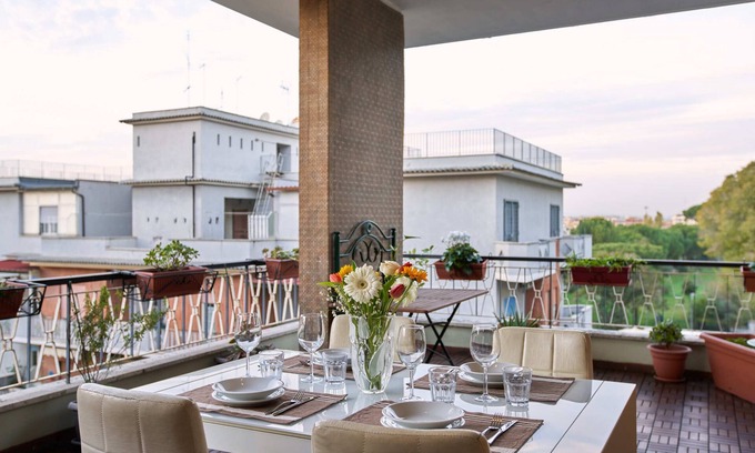 Pigneto Apartment | Luxurious Terrace and confort close Rome Center