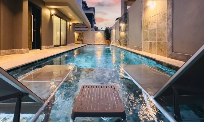 Fethiye City Center Villa | Luxurious Villa w Pool Sauna Patio in Fethiye