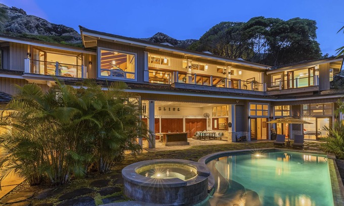 Lanikai Villa | Luxurious Villa w/ Private Pool, Jacuzzi & Stunning Ocean Views: Lanikai Villa