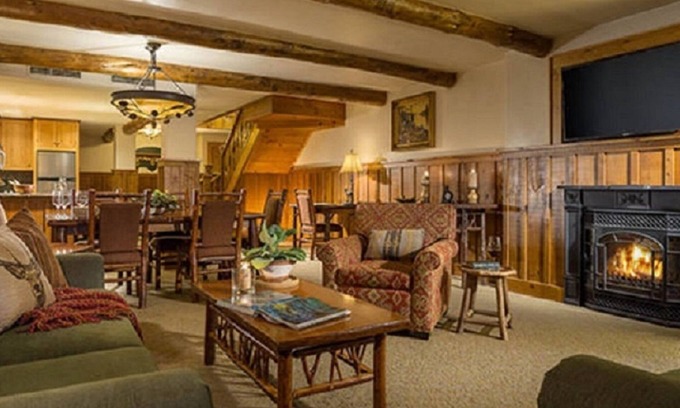 Lake Placid Resort | Luxurious Whiteface Lodge Three Bedroom Suite