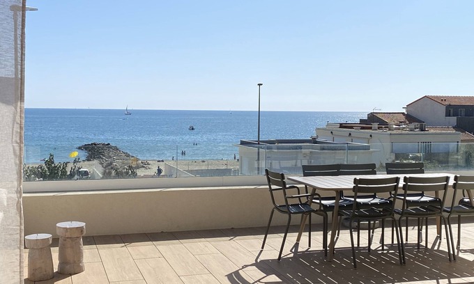 Palavas-les-Flots House | Luxury 130m2 house facing the sea with large terrace and parking space