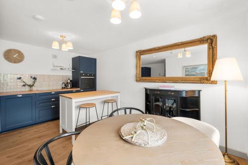 Killin House | Luxury 2 Bed cottage in Killin