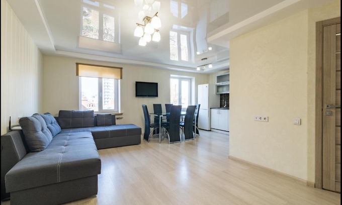 Dnipro Apartment | Luxury 2-bedroom Most City Area, center