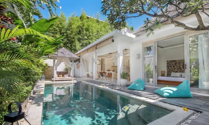 Sunset Road Villa | Luxury 2 Bedroom Villa in Seminyak