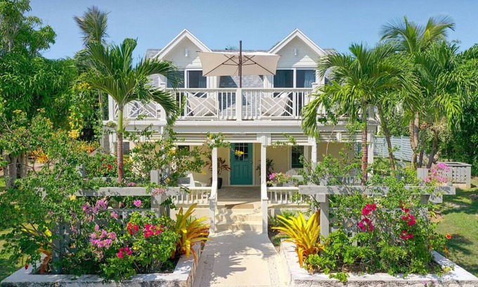 Governor's Harbour House | Luxury 2BR 2.5BA Villa w/Pool & Harbour Views