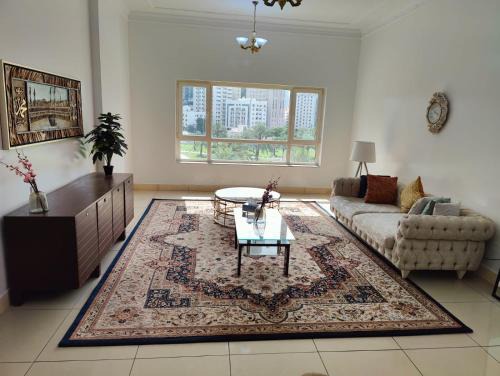 Al Majaz Apartment | Luxury 3-Bedroom Apartment with Garden View opposite to Safiya Park