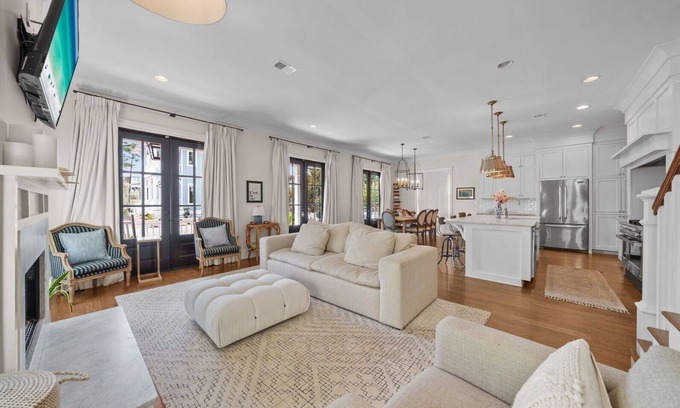 Lakeside at Blue Mountain Beach House | Luxury 30A Retreat – Designer Home Near Blue Mountain Beach & Pool