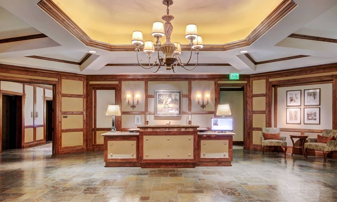 Vail Condo | Luxury 3br Ritz Carlton W/ View Of The Vail Valley 3 Bedroom Condo by RedAwning
