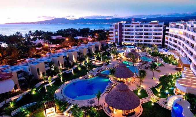 Nuevo Vallarta Resort | Luxury 4 Bedroom Ocean Front Residence