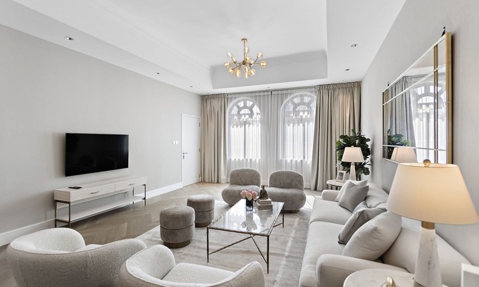 Palm Jumeirah Villa | Luxury 4BR Townhouse Palm Jumeirah