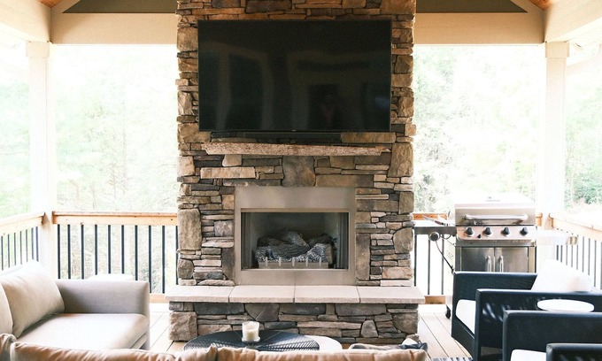 Weaverville House | Luxury 8acres professionally decorated, hot tub, outdoor kitchen 15min Asheville