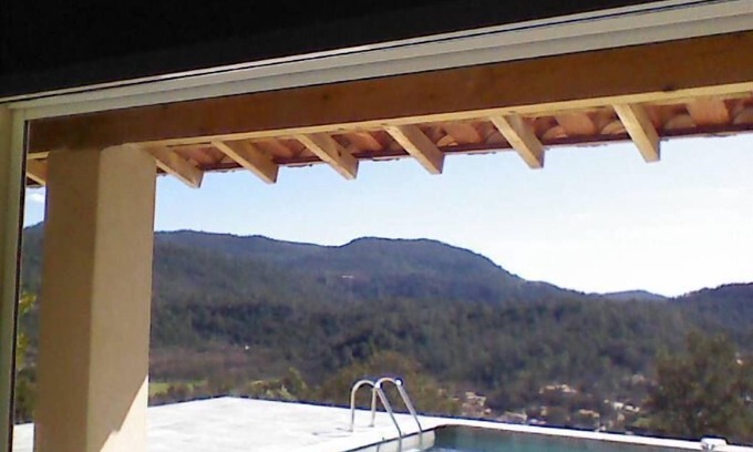 Meounes-les-Montrieux House | luxury air-conditioned villa with heated pool, near the Castellet circuit