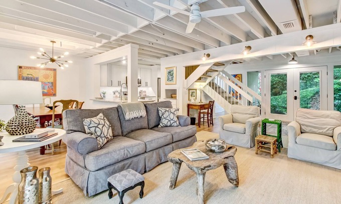 Fernandina Beach House | Luxury Amelia Island Plantation Villa - Walk Across Street to Beach Access!