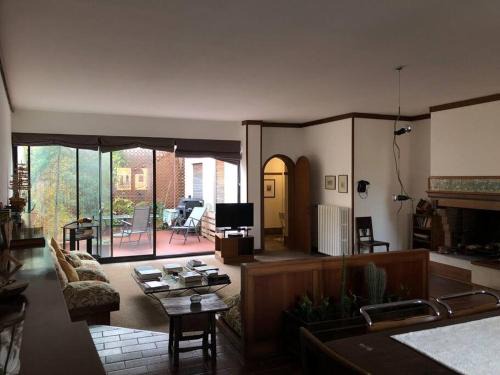 Cannaregio Apartment | Luxury apartment big lounge fireplace 2 terraces B
