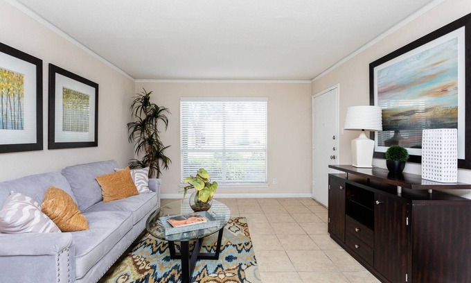 Gulfton Apartment | Luxury Apartment Near Medical Center