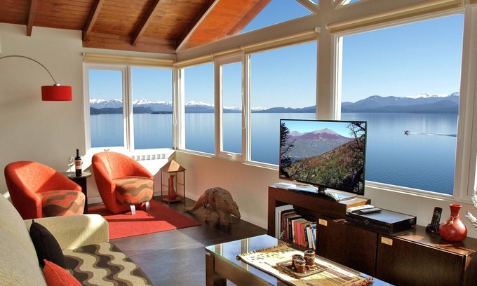 San Carlos de Bariloche Apartment | Luxury Lake View Penthouse