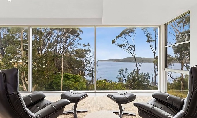 Denhams Beach House | Luxury at Denhams - ocean views