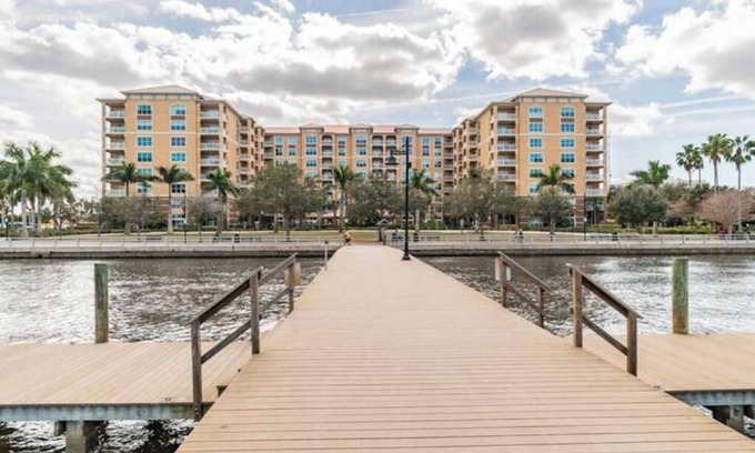 Bradenton Apartment | Luxury Breathtaking water views , close to IMG