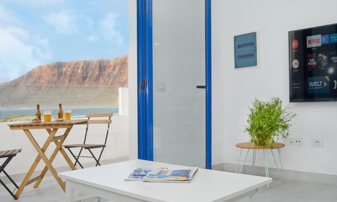 Caleta de Famara Apartment | Luxury Buenavista Famara