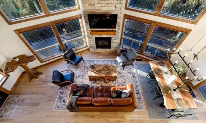 Orderville House | Luxury Cabin, Hot Tub, Between Zion & Bryce, Views