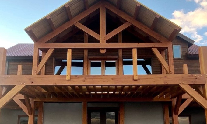 Felt Cabin | Luxury Cabin w/Hottub & Views