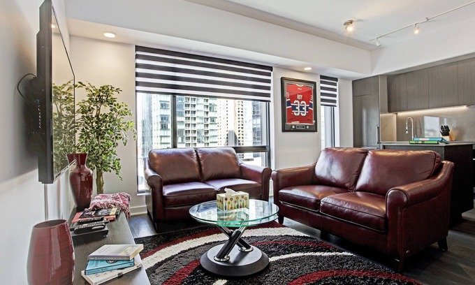 Downtown Montreal Condo | Luxury Condo in Downtown Montreal