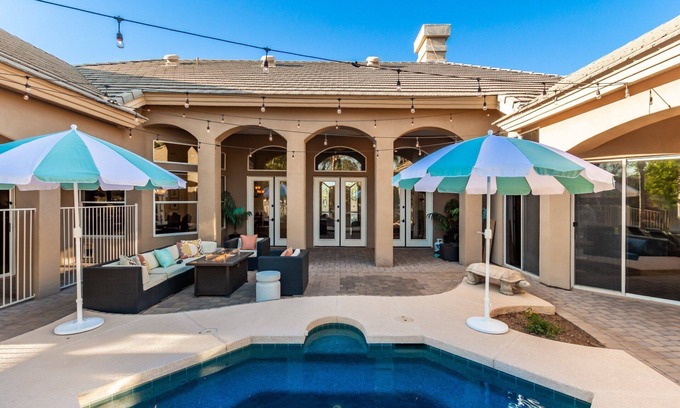 Circle G Riggs Homestead House | Luxury Family Retreat with Resort-Style Amenities, Stay & Save