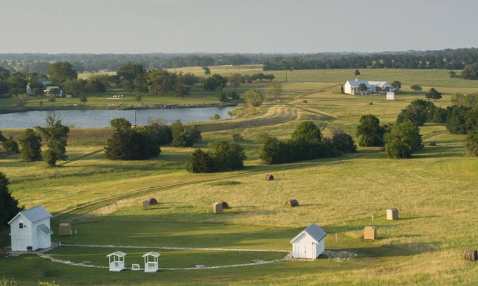 Round Top Other | Luxury Farm Experience | 7 Min to Round Top!