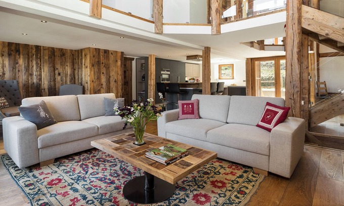 Saint-Gervais-les-Bains Ski Chalet | Luxury Catered Chalet with spectacular views and large Hot Tub