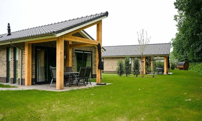 Municipality of Barneveld House | Luxury fully furnished terraced holiday villa for 6 people