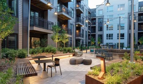 Dorchester Apartment | Luxury Furnished Apartments by Hyatus Boston South Bay