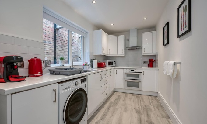 Belfast Central District House | Luxury Georgian Townhouse: The Granary