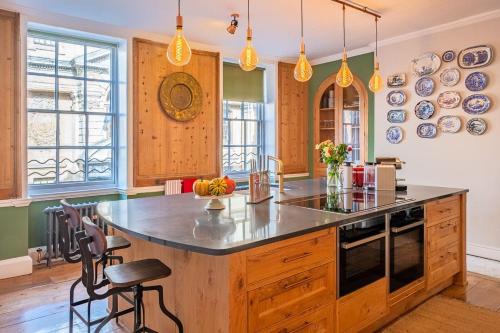 Norwich Apartment | Luxury Georgian Townhouse in heart of Norwich Sleeps 4