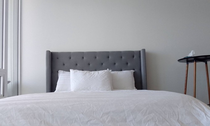 Kelowna Central Business District Condo | Luxury Get Away - Downtown Central at One Water