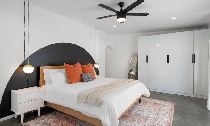 Williams House | Luxury Grand Canyon Basecamp 40 min to South Rim