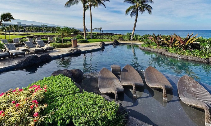 Waikoloa Condo | Luxury Halii Kai Resort Ocean/golf view Condo 12A - Includes Hilton Access
