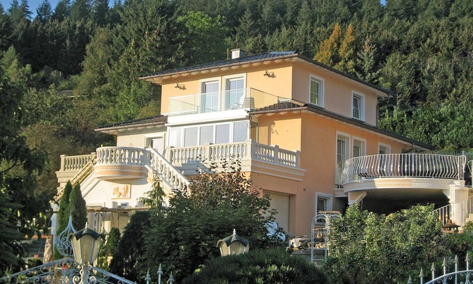Adenau House | Luxury holiday home near the forest edge