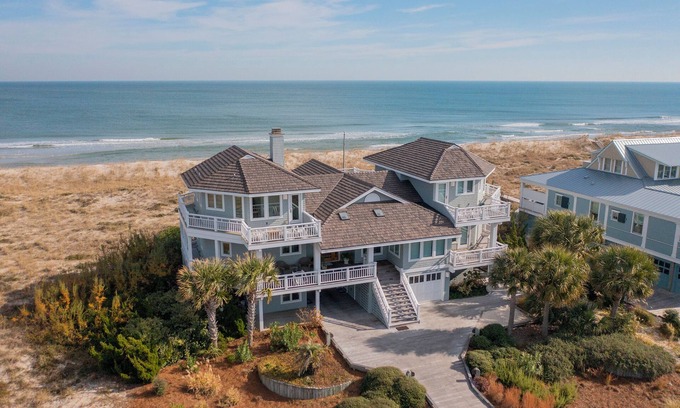 Bald Head Island House | Luxury Home on Middle Island, Bald Head Island