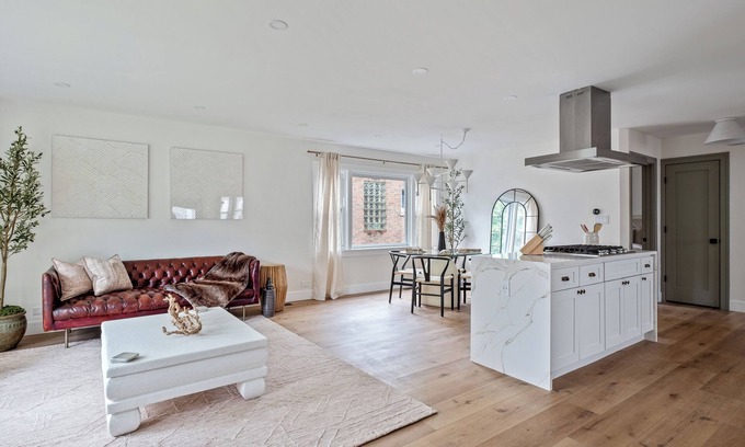 Skokie House | Luxury Home - Pool Table/Bar/Patio