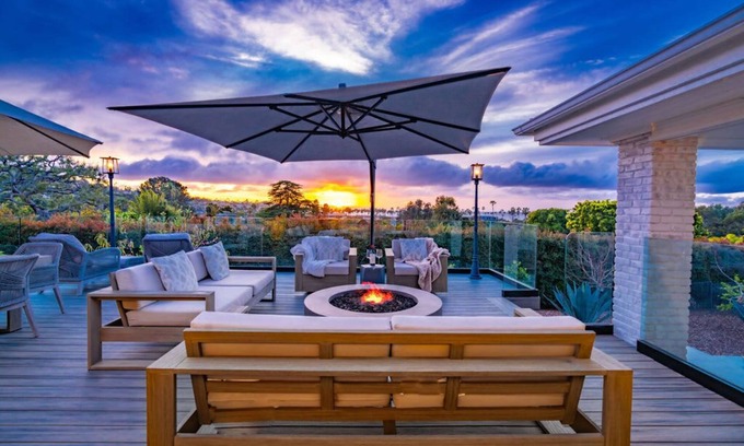 La Jolla Shores House | Luxury Home with Pool/Spa/Sauna,Steps to the Beach