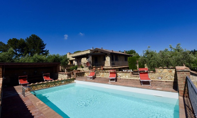 Casale Marittimo Villa | Luxury house with a stunning view and pool