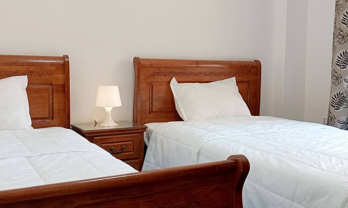 Bouvet Island Apartment | Luxury King Bed with garden-Zayed