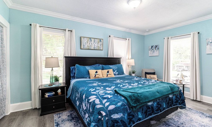 Lakeland Apartment | Luxury Lake Hollingsworth Loft Apartment Close to Everything King Bed WiFi